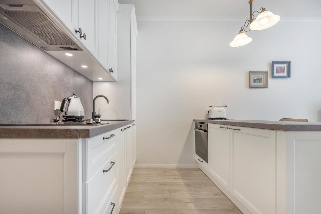 Happy Inn Just Studio, Self Check-In-24X7,Parking-In-The-Underground-Garage VNO Exteriér fotografie